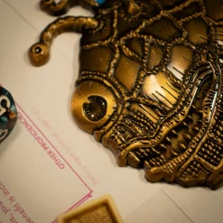 Dungeons & Dragons 50th Anniversary Beholder Medaillen 2er Set