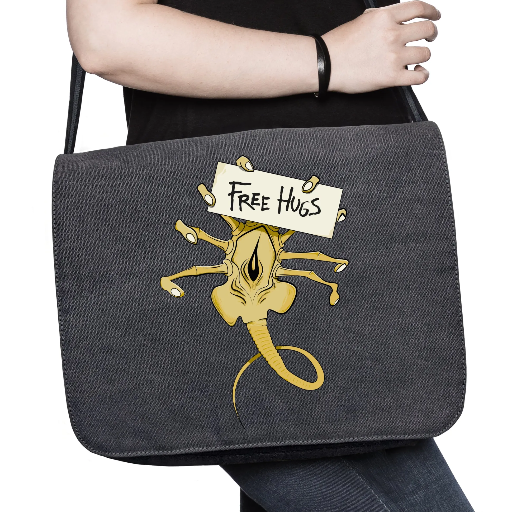 Free Hugs Facehugger